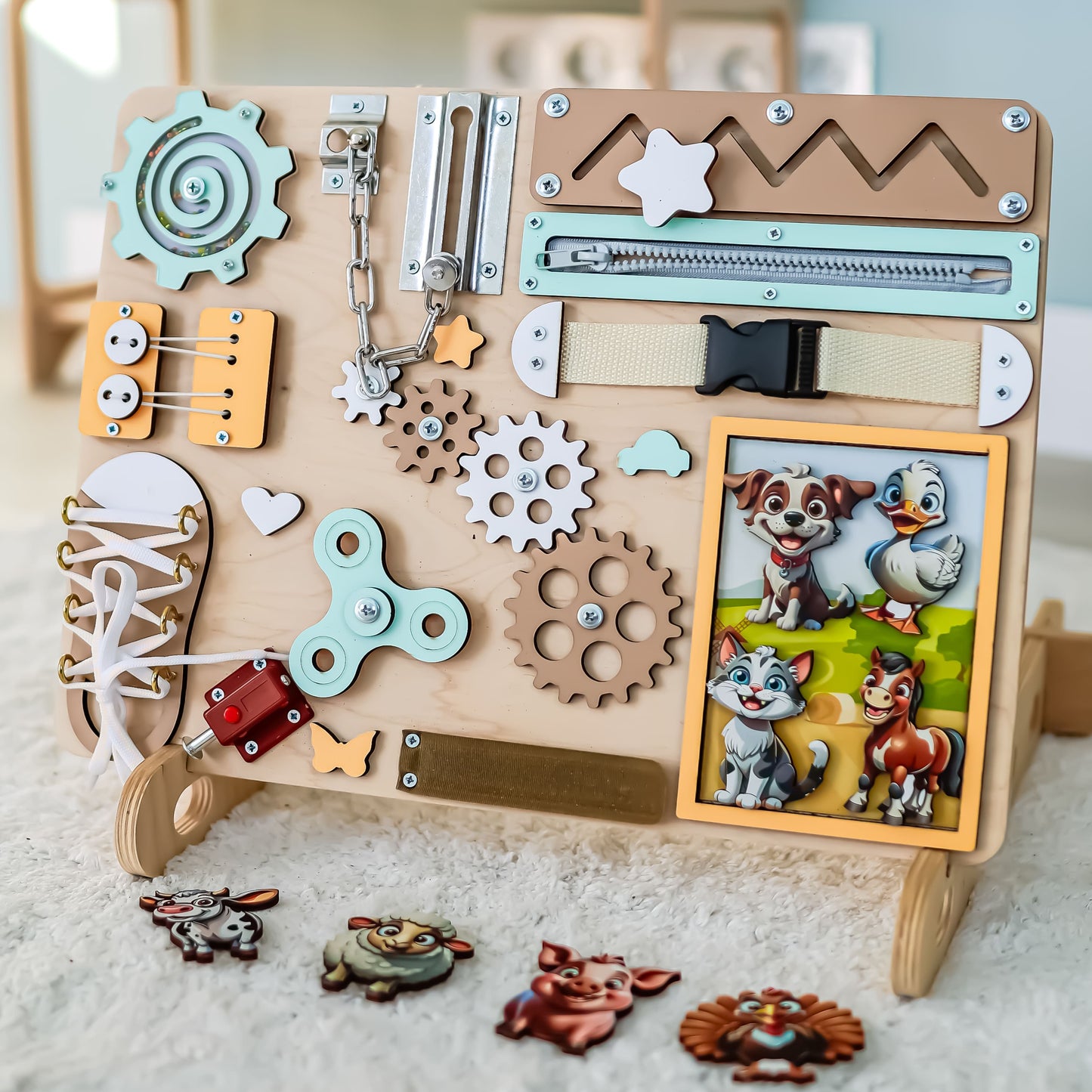 Farm-themed animated busy board (Size S) with magnetic farm animals