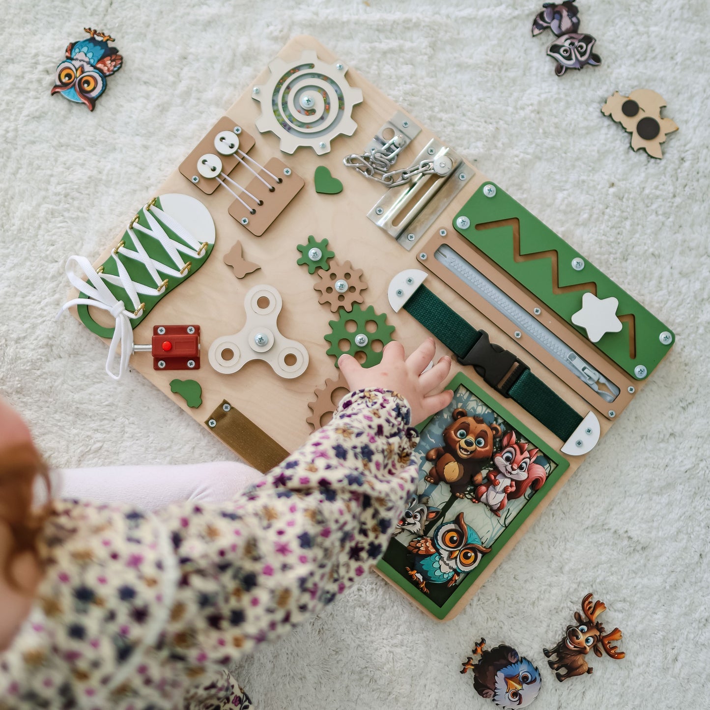 Montessori-inspired learning toy for early childhood development