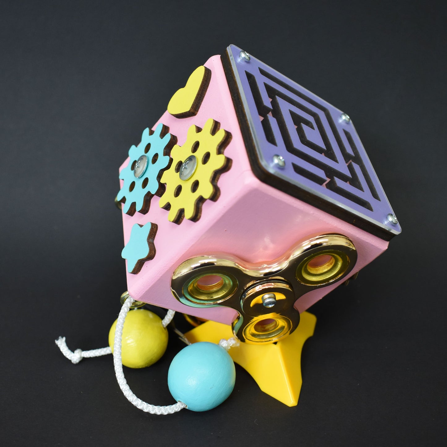 Interactive fidget toy cube with spinner and bell